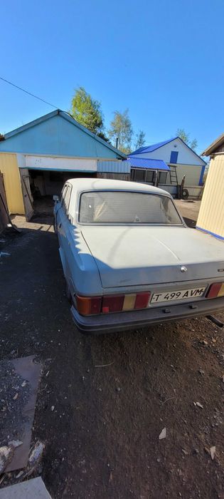 Автомобиль Волга ГАЗ-31029.