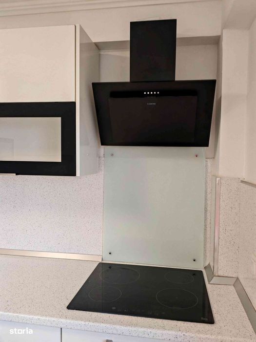 Decebal - Apartament 4 camere / Renovat complet/ Decomandat