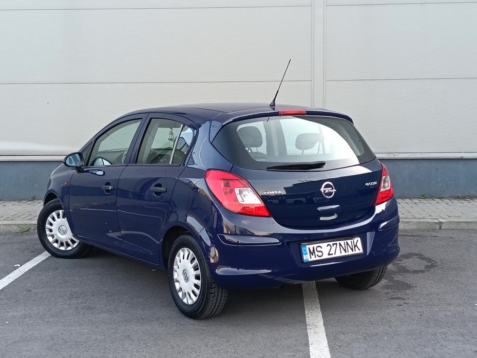Opel Corsa D 2013 1.2benzina E5 Clima