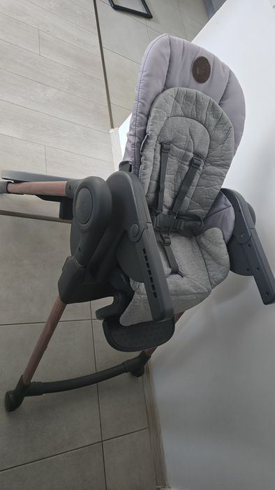 Scaun masa bebe Maxi Cosi Minla