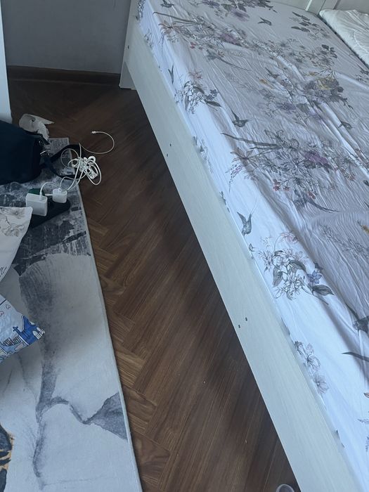 Продам кровати с матрасами