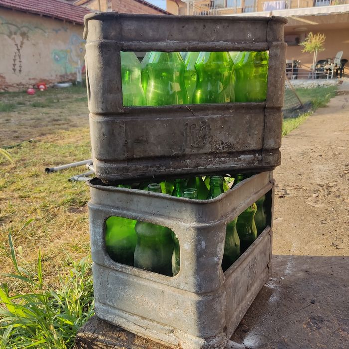 Стари ретро каси от олио