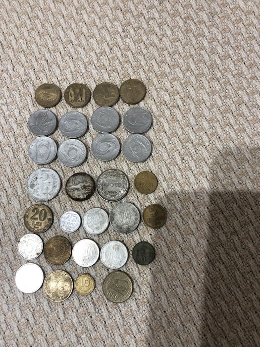 Bactote si monede vechi