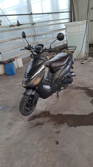 Скутер продам 80 кубовый