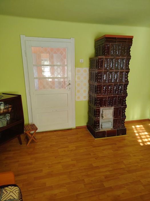 Vând casa la 40 km de Oradea