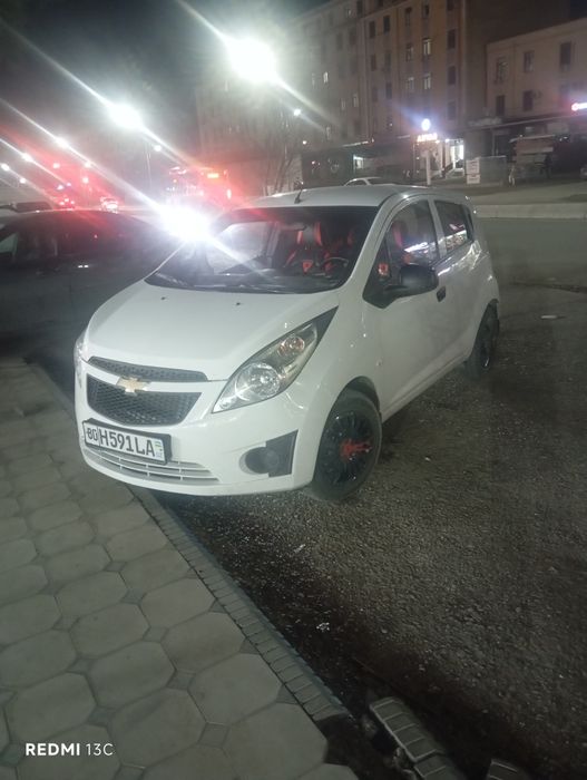 Spark sotiladi2016 kraska propek toza