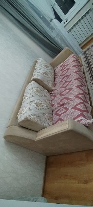 Продам диван в хорошем состоянии
