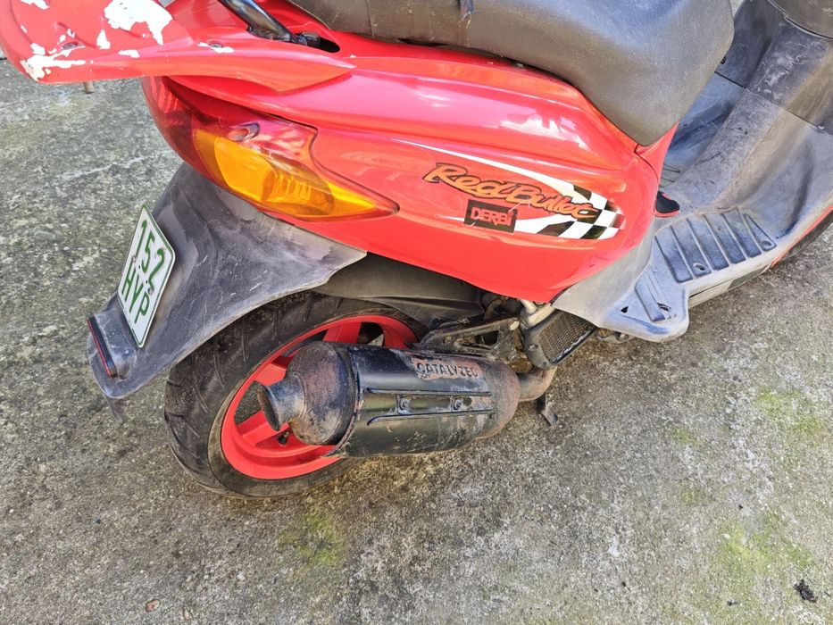 Скутер Derbi Atlantis