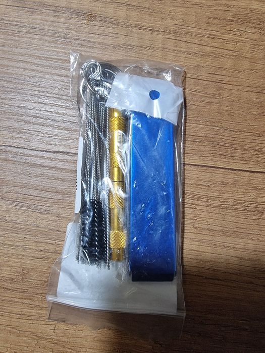 Set curatare aerograf, pistol de vopsit, etc..