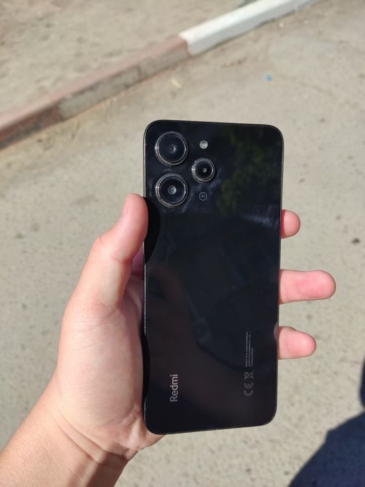 (Продам) Xiaomi Redmi 12