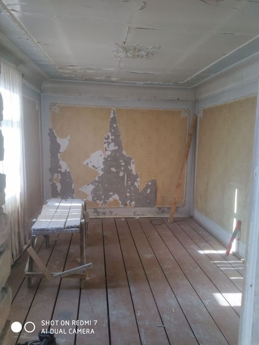 Bez makler xonadon srochni sotiladi