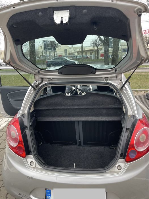 Ford Ka 2010, consum mic, potrivita pentru oras