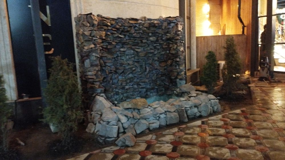 Фонтаны, водопады, пруды