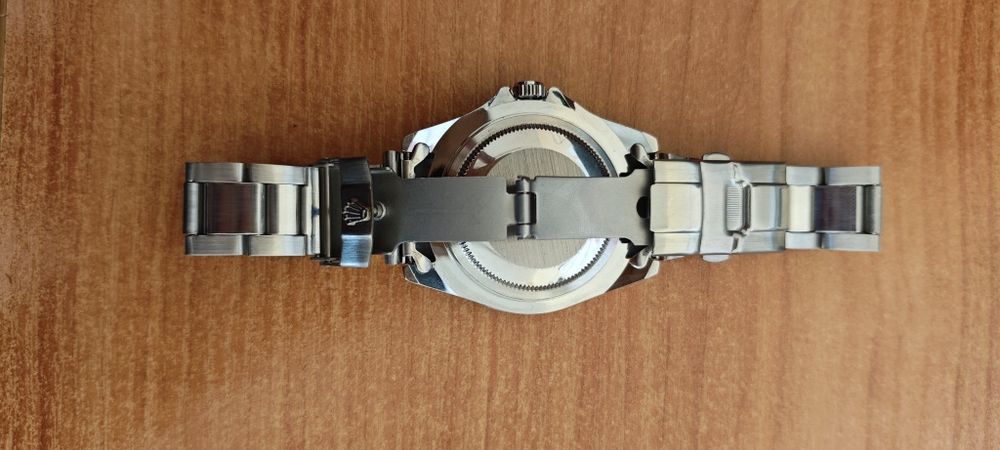 Чисто нов Rolex submarine