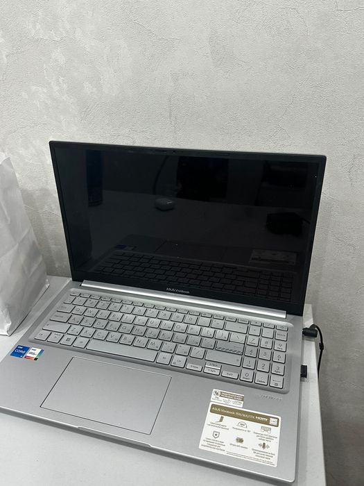 Продаю ASUS Vivobook 15X K3504VA-MA221 в отличном состоянии