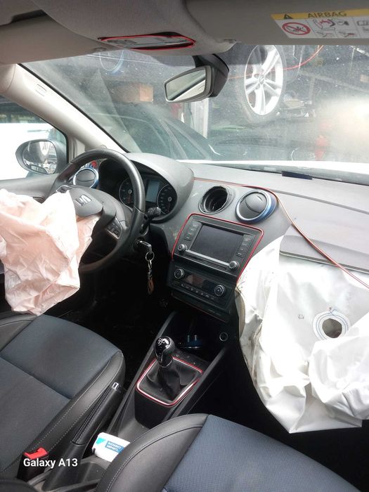 Seat ibiza st 2016  Dezmembrez/Dezmembram