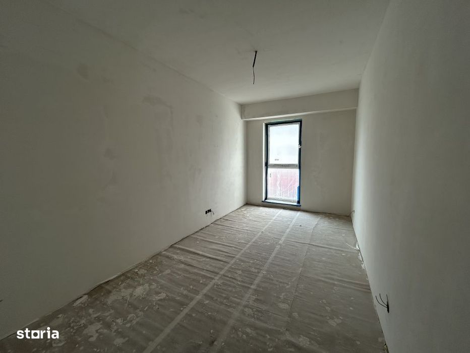 Apartament 3 camere, semidecomandat , finisat , zona Tineretului