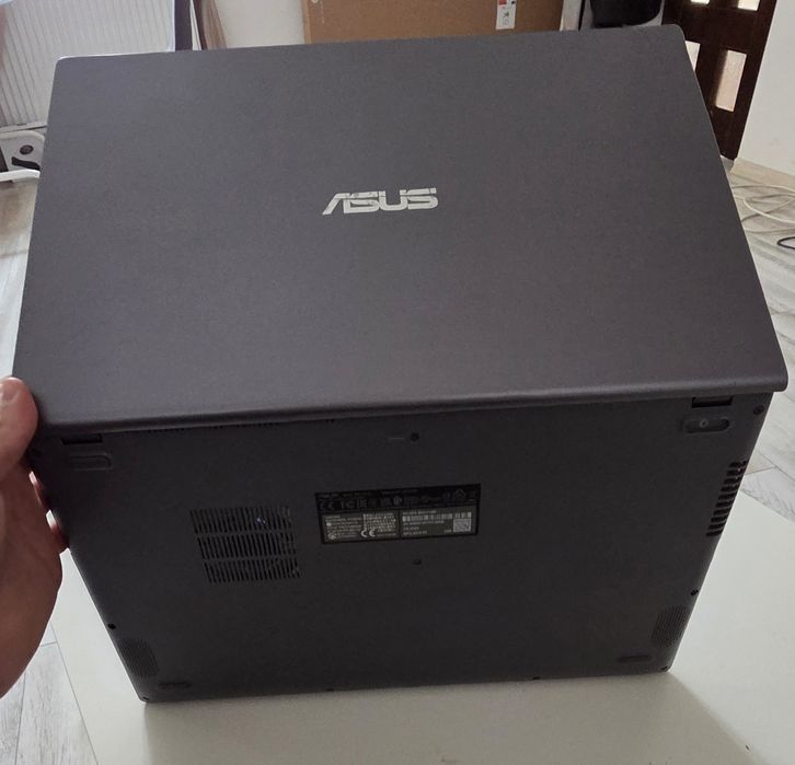 Laptop Asus Vivobook I5-- generatia 11