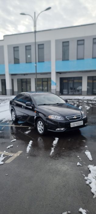 Lacceti 2022 probeg 37.000 km.