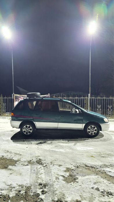 Продается тойота