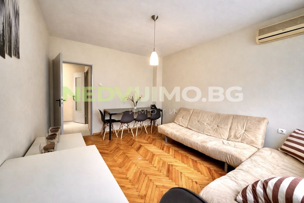 Двустаен апартамент в Гръцка Махала под наем