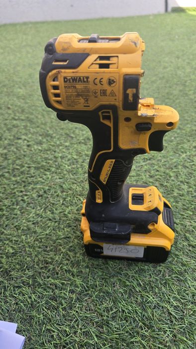 Autofiletantă DeWalt DCD 796