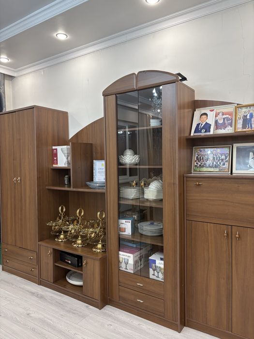 Стенка в хорошем состянии бу.