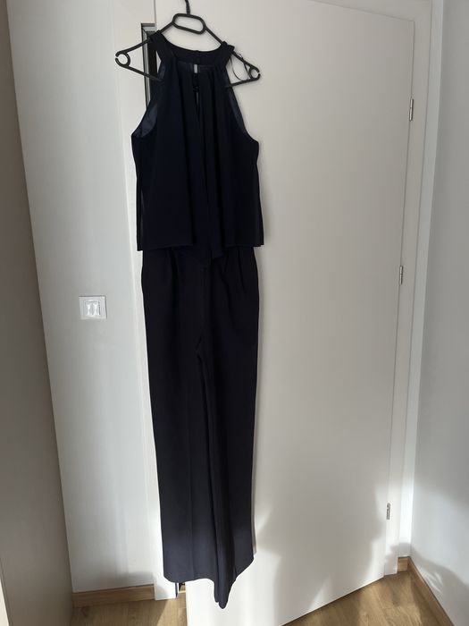 Официален гащеризон Comma