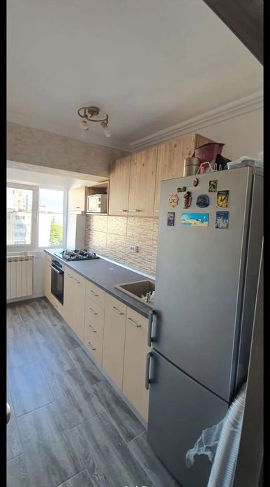 Proprietar, inchiriez garaoniera de lux, decomandata, zona Inel 2.