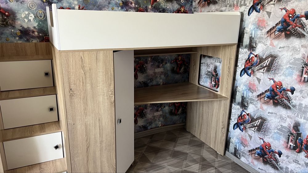 Деская кровать для двоих