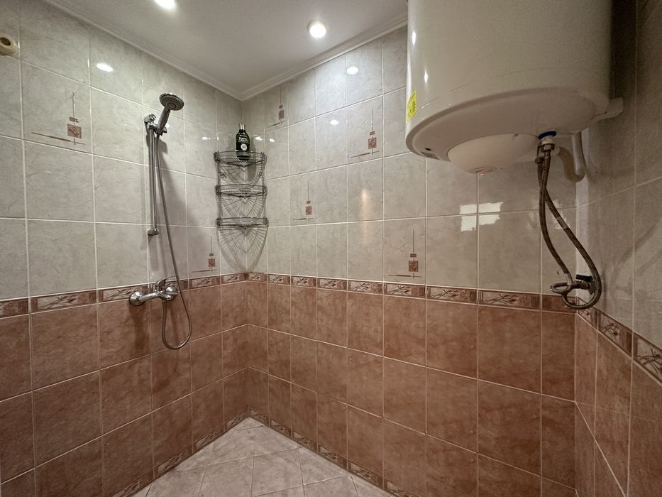 Продава се Къща в Горна Оряховица - 210 кв.м за 739 €/кв.м - Снимка #11