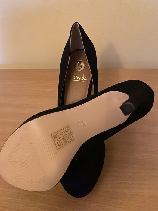 Pantofi cu toc La Strada