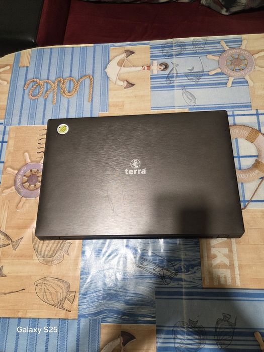 TERRA MOBILE 1529H Intel® Core™  i3-4000M