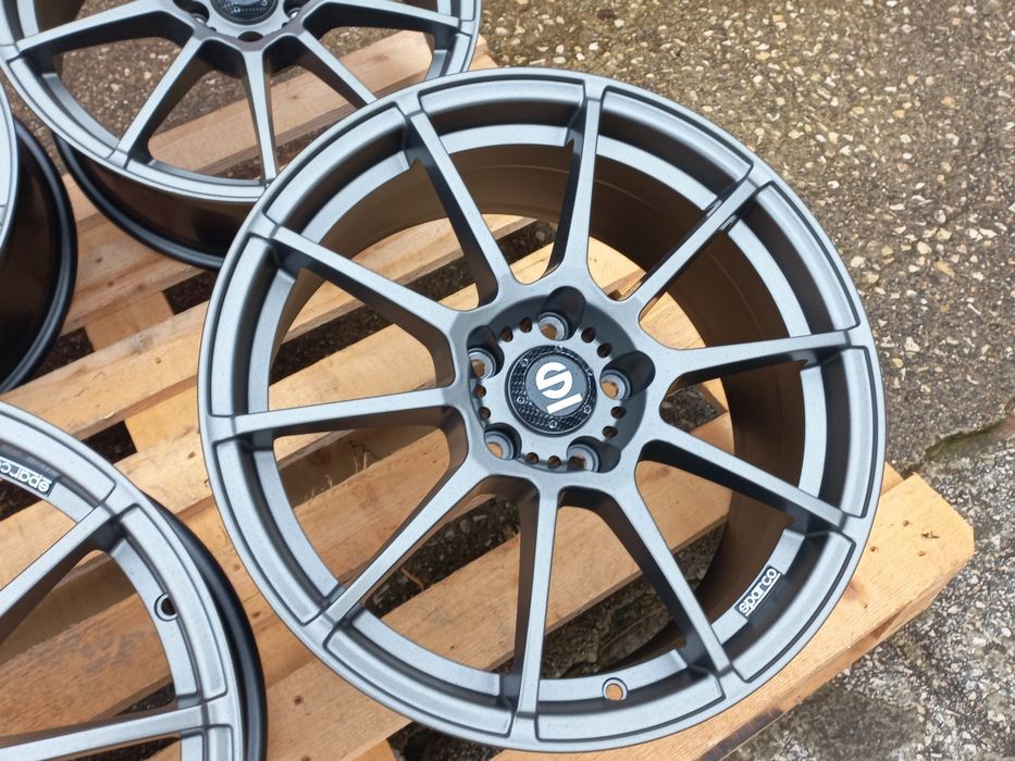 18"5×114.3 Sparco Gara Гънметал Мат 8j et35 Honda Mitsubushi Toyota Maz