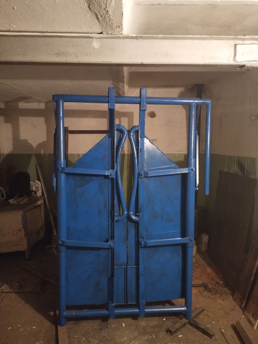 Фиксатор для скота