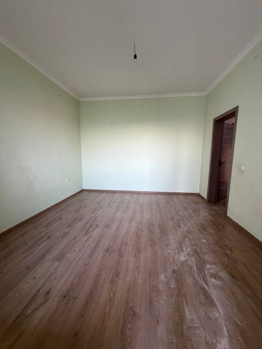 Motrid Qorasuv 2 xonali sotiladi