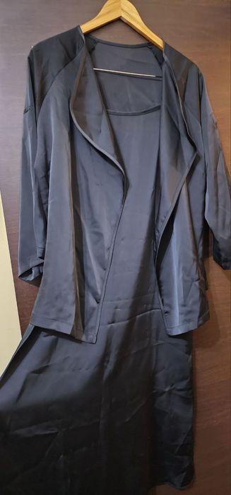 Платье чёрное шелковое