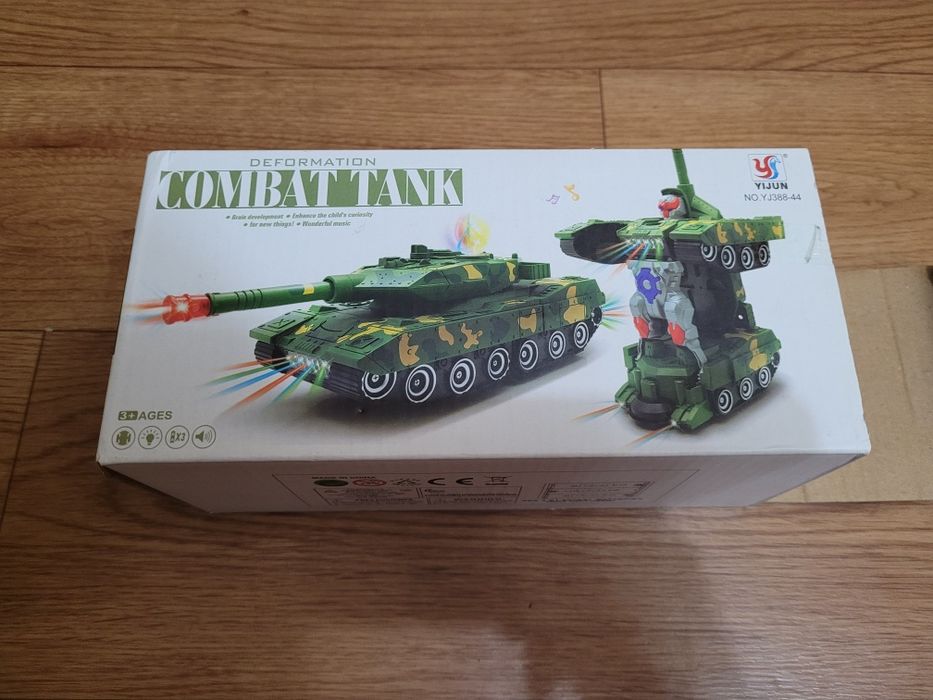 Игрушка Танк - Робот