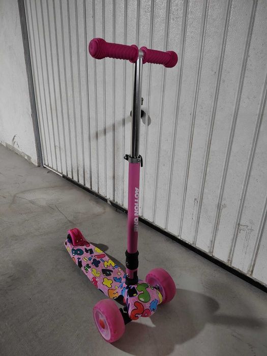 Vand trotineta copii, Action One® Rider, cu roti luminoase late, Pink