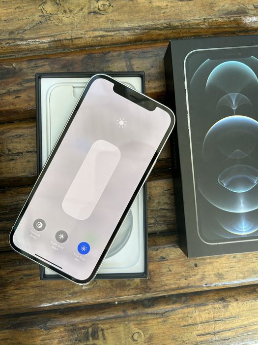 Айфон 12про срочна