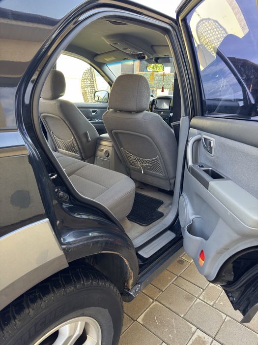 Vand Kia Sorento 2.5 diesel sau schimb cu caii