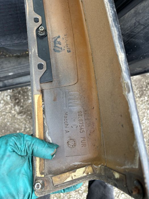 Опел вектра 1.6 бензин на части. Спойлер оригинален. Лип