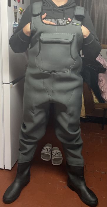 ‼️Nou nout ‼️Costum Cizme cu salopeta gros pentru iarna