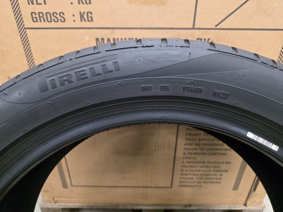 235/50/20 & 255/45/20 PIRELLI-ELECTRIC-AO-Неразличими от НОВИ