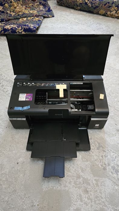 Цветной принтер Epson Stylus Photo P50