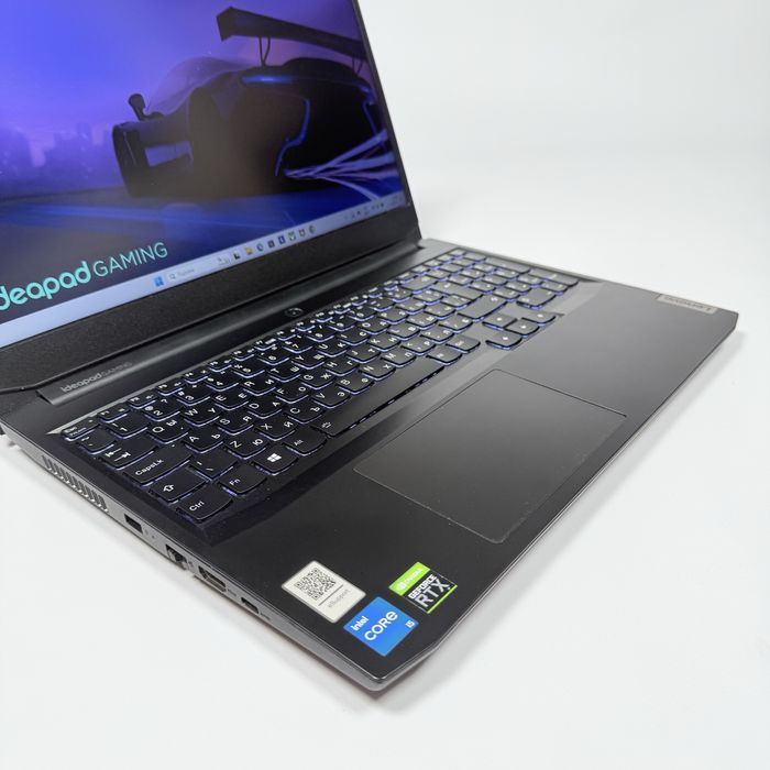 Lenovo Gaming/15,6” IPS 120Hz/i5-11300H/RTX 3050/512GB NVMe/16GB RAM