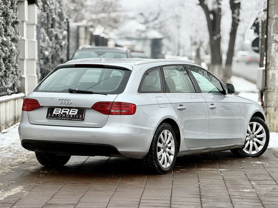 • Audi A4 B8 2.0 Diesel - Automat / Led / Parc Auto • Rate • Garantie