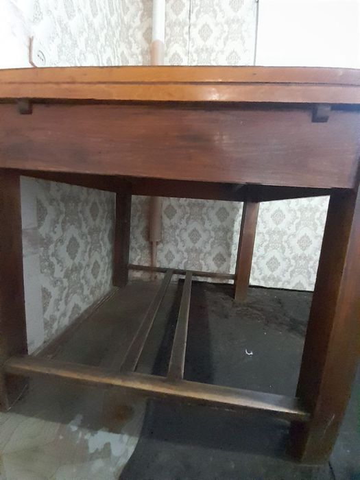 Раскладной кухонный стол