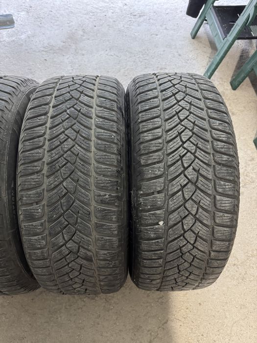 225/55/17 4 бр. Зимни гуми Fulda Kristall Control HP2