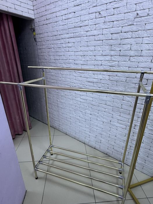 Продается оборудование для магазина